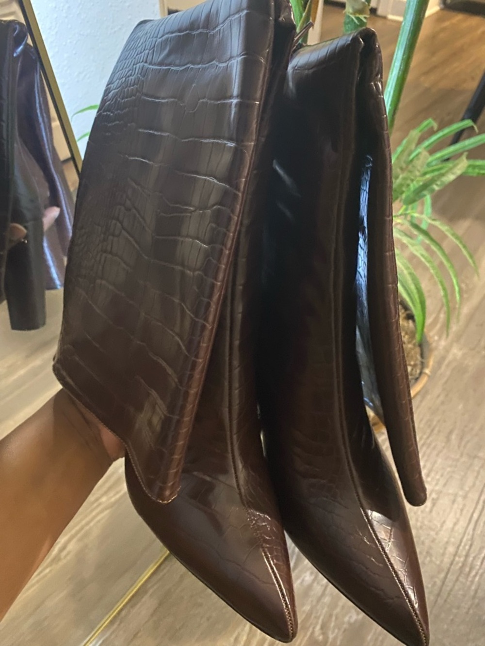 FashionNova Size 11 Women’s Pointed Toe Croc-Knee High Boots - Dark Brown